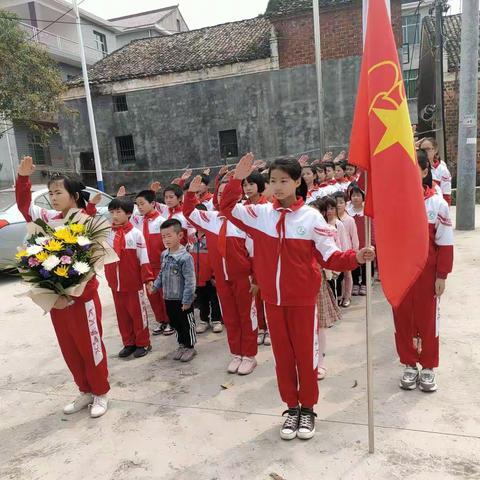 花塘小学附属幼儿园清明节~祭扫革命烈士活动