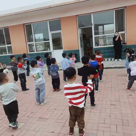 幼儿园招生啦