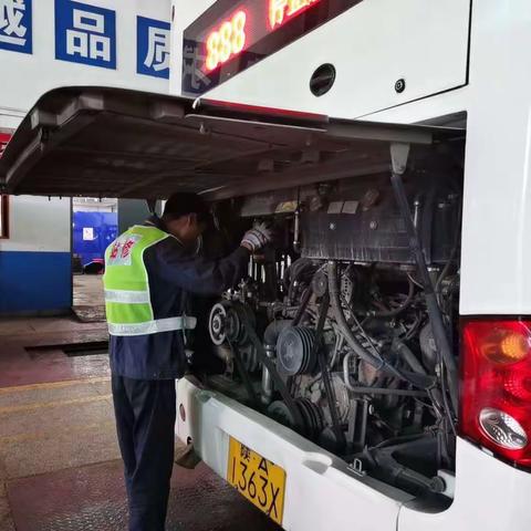 节前安检保供车  国庆假期放心行