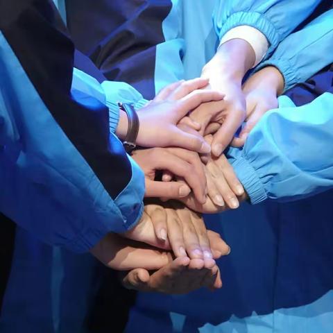 图片为昆明市第三届中小学语言才艺大赛