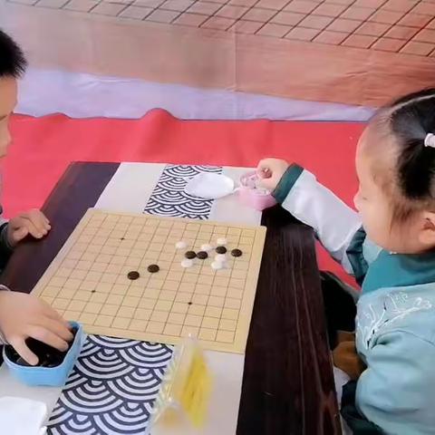 童年对弈，乐在“棋”中——鹿寨县第一幼儿园（城南园）第三届幼儿围棋比赛