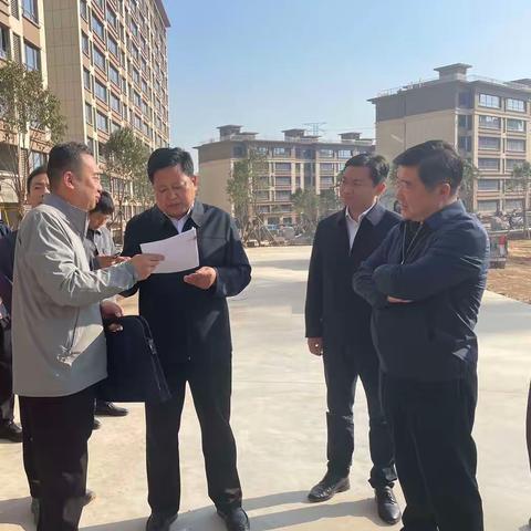 市委书记袁聚平到站街镇调研灾后重建集中安置社区建设工作