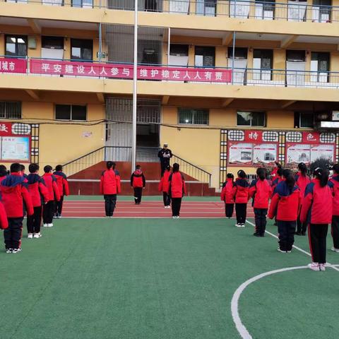 细节关乎生命，安全文明出行——安塞区第一小学道路交通安全活动纪实