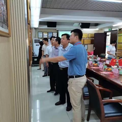 省总工会党组成员、副主席王裕明率队到文昌调研基层重点工作