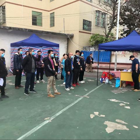 秀英街道向荣村开展核酸检测实战演练