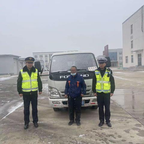 路警联合治超
