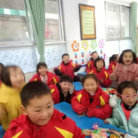 扬帆起航校园梦，求学笃行学子心——淅川县第二小学一年级庆元旦活动