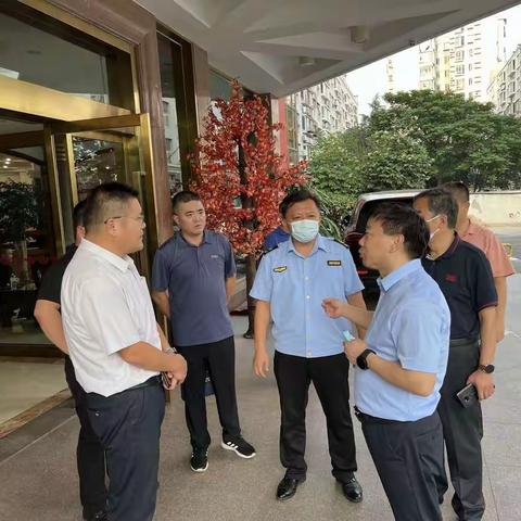区检查组到东风街道督导检查疫情防控、燃气安全、消防安全工作