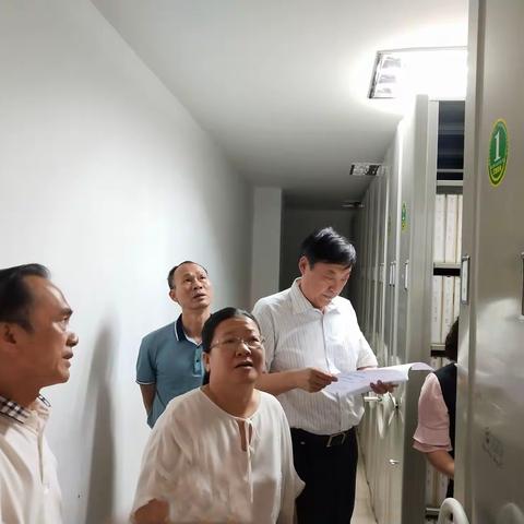 市人大常委会执法检查组开展对我市贯彻实施《中华人民共和国档案法》情况的执法检查