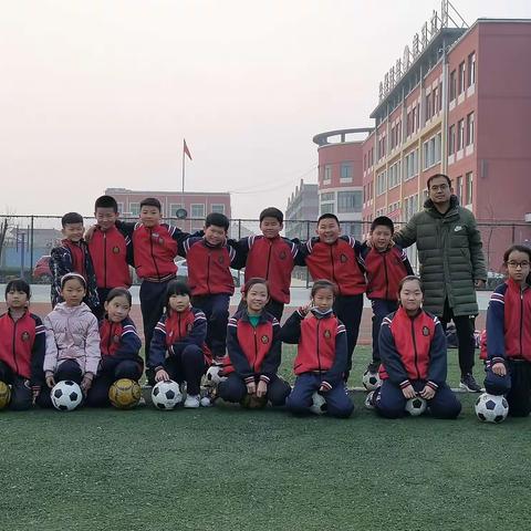 【快乐足球】胜坨实验小学润智课程——足球课程
