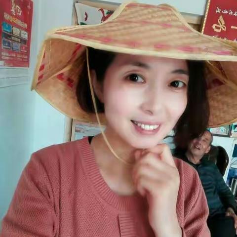 老爸的旅行纪念品——凉帽