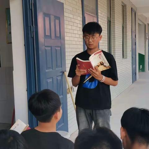 走进历史—西姜寨乡第一初级中学心龙阅读社团活动