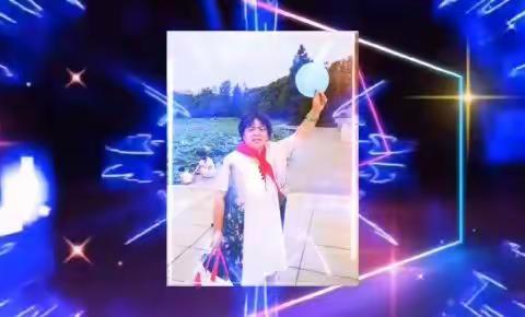 滚动循环3D特效相册