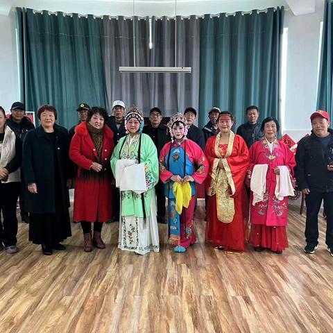 京剧国粹戏曲进校园