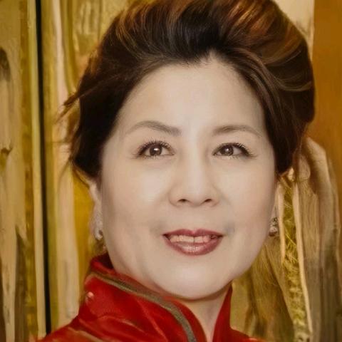 世界爱心妇女总会会长-杨海燕