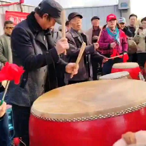 茶乡巨峰大集锣鼓见闻