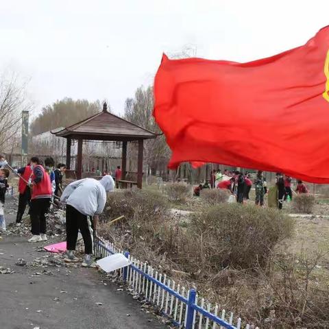 开展志愿服务，落实劳动教育，助推“双减”落地