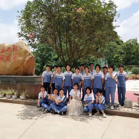 放飞梦想——让绘画带我们飞翔。