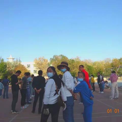 德容天地，情系桑梓——呼图壁县第一中学高三18班寄全体教师