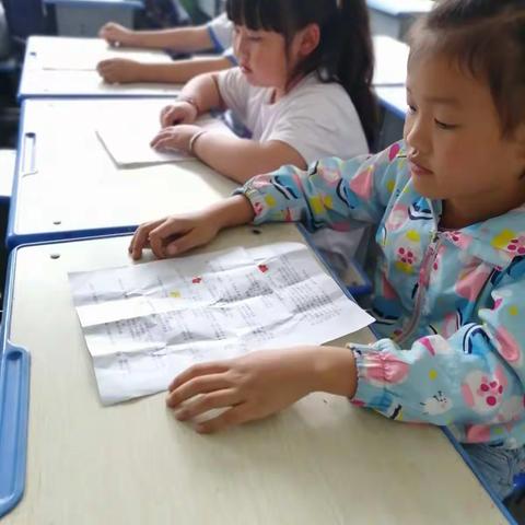 沙湾小学乡村少年宫经典诵读活动掠影