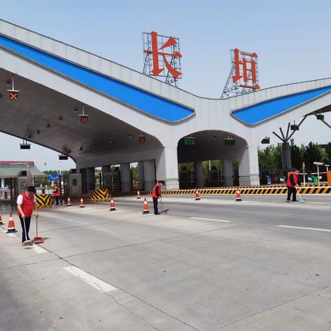 让青春在不懈奋斗中绽放绚丽之花