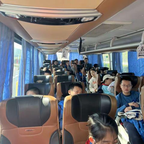 2023年11月28日云龙小学六年级85班铜官窑研学活动开心一日游😸😸