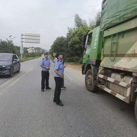 【百日行动】经开交警全面加强国省道交通秩序整治
