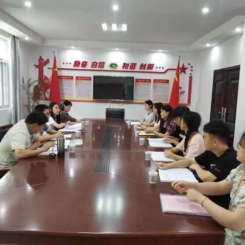 绽放青春 筑梦未来