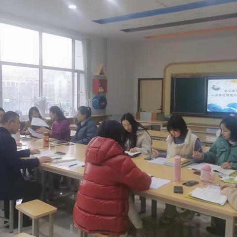 【校本教研】课标深解读 指引促成长——奎文区明德学校小学英语组教研活动