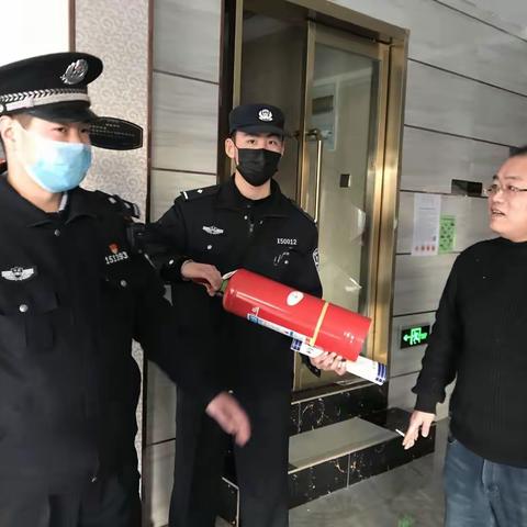 疫情就是警情——卢氏县公安局东明派出所民警牛永帅坚守岗位！