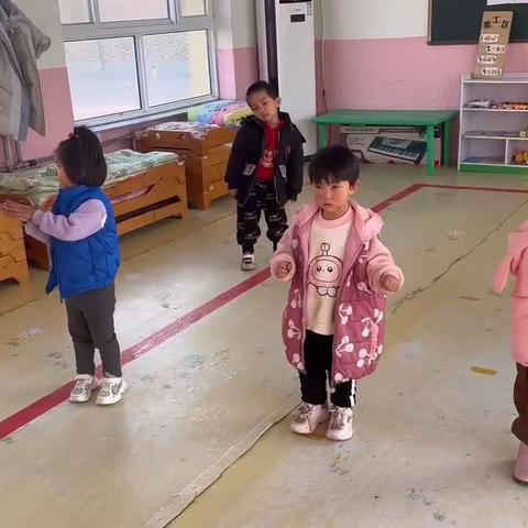 后屯幼儿园2023年小班艺术