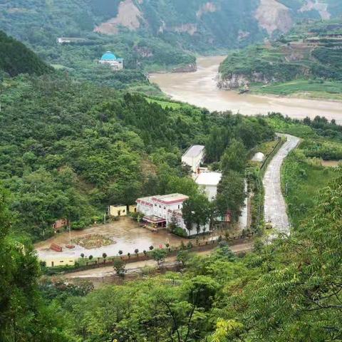 三门峡市水资源管理处 扎实做好防汛工作，  ——暴雨中，他们用责任和担当坚守在防汛一线