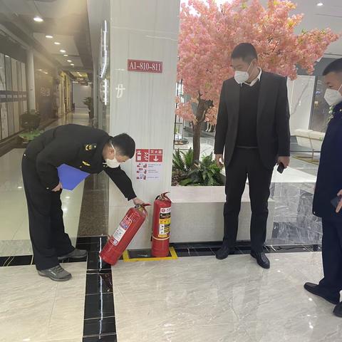 天桥区应急管理局开展消防安全隐患督导检查工作