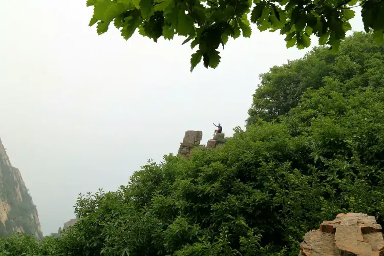 辽西最高峰,凌源红石山!