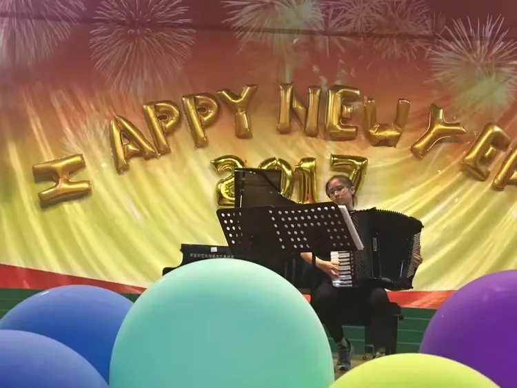 郑婉璇 手风琴独奏《帕格尼尼主题变奏曲》麦可苗 琵琶独奏