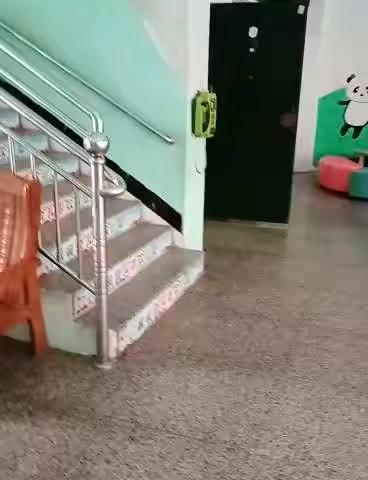 防震防火反恐防爆演练,筑牢校园生命安全防线。﻿——城厢幼儿园防震防火反恐防爆演练