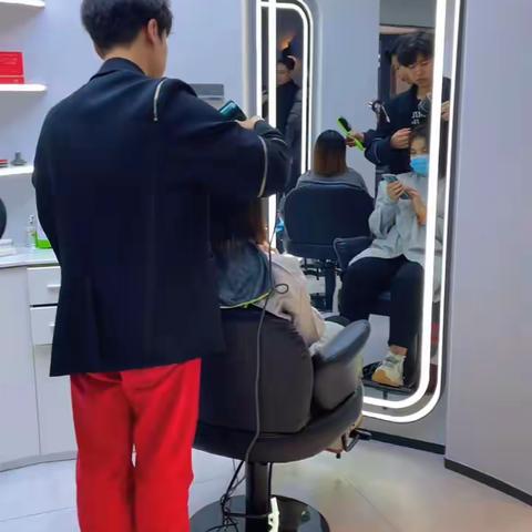 °꒰๑'ꀾ'๑꒱ᴹᴼᴿᴺᴵᴺᴳ ᵕ̈°在一切变好之前总要经历些不开心的日子这段日子也许很长也许很短请耐心点给好运时间