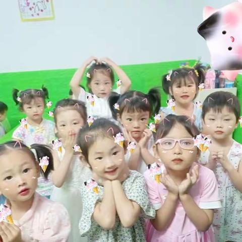 香山艺术幼稚园小班学期精彩回顾