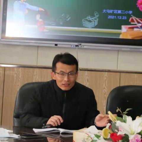 关注学生健康   定期健康体检 ——让学生过一种幸福完整的教育生活