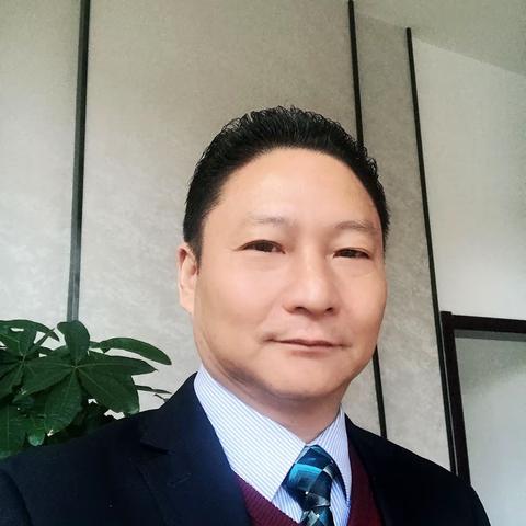 己亥生日寄怀：嗟我余情怜楚水，共谁纵饮托兰卮。