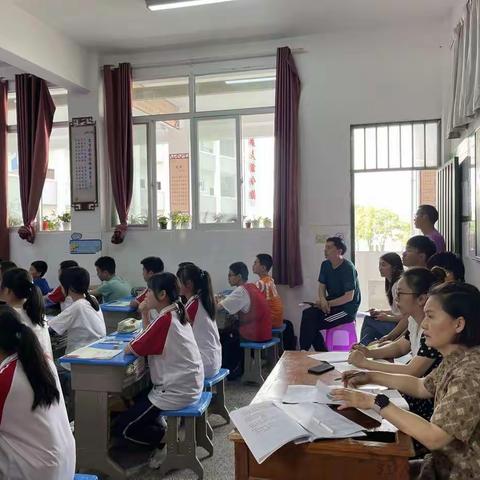 “赏”在实践中  在多视角下 在多资源里——夷陵区指向核心素养的初中美术欣赏评述领域课堂教学模式研究