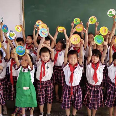 有趣的儿童指纹画，提升学生审美情趣清源镇中心校陈庄学校指纹画社团