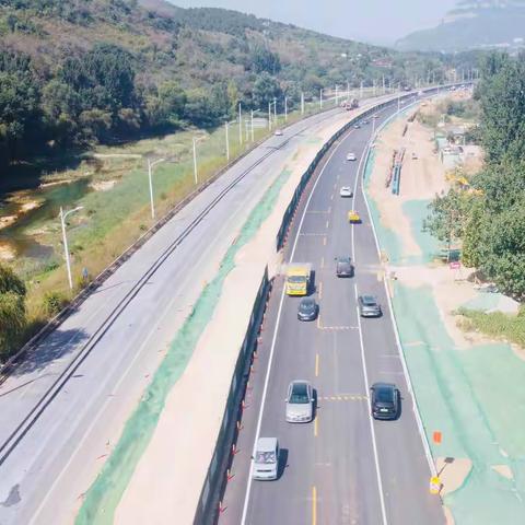 二公司S103旅游公路交通导改顺利完成