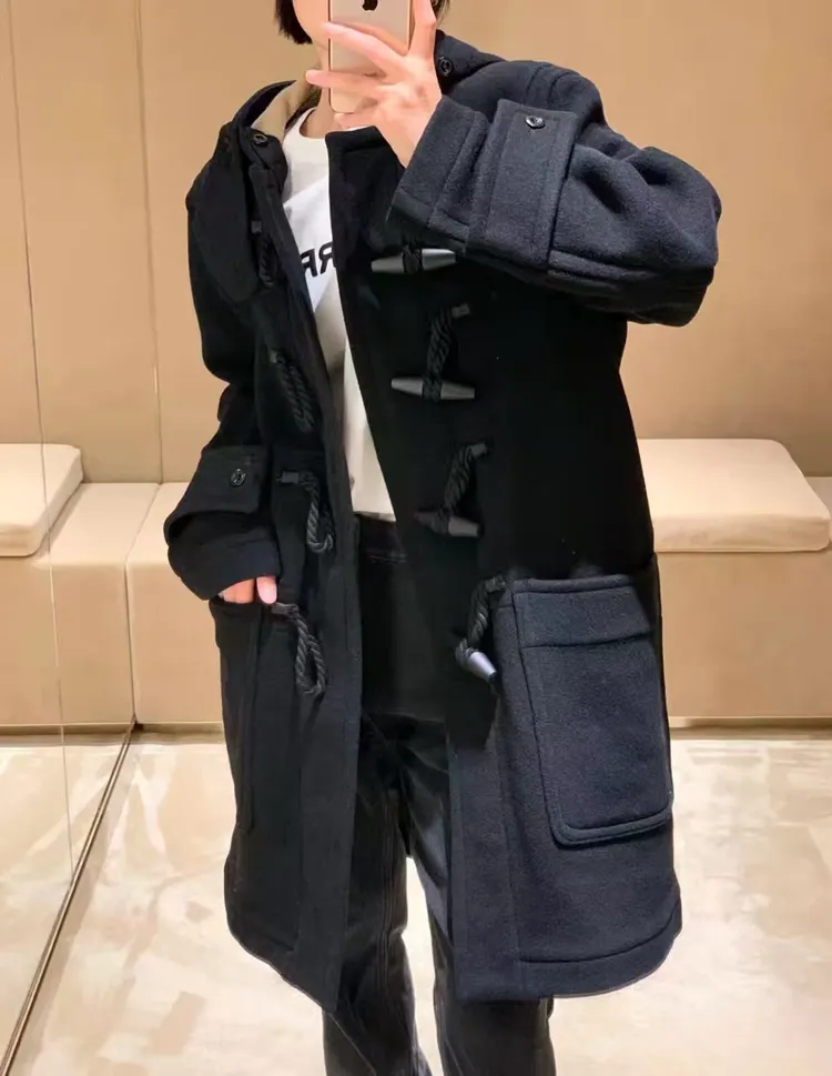 原装burberry牛角扣大衣