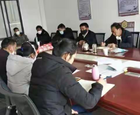 九龙村委会新型冠状病毒防控工作推进会