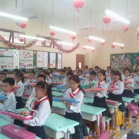 乐娃乐学（六）指尖乐器—口风琴