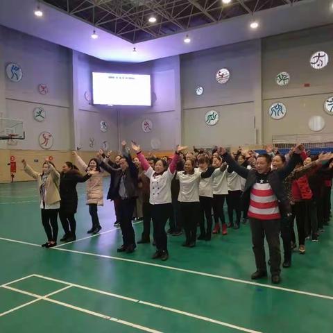“我运动  我快乐”乐港队趣味运动会暨下半年集体生日会——渝北区空港新城小学