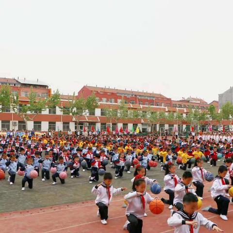 快乐运动，阳光成长——博兴县第一小学2019级5班春季运动会精彩瞬间