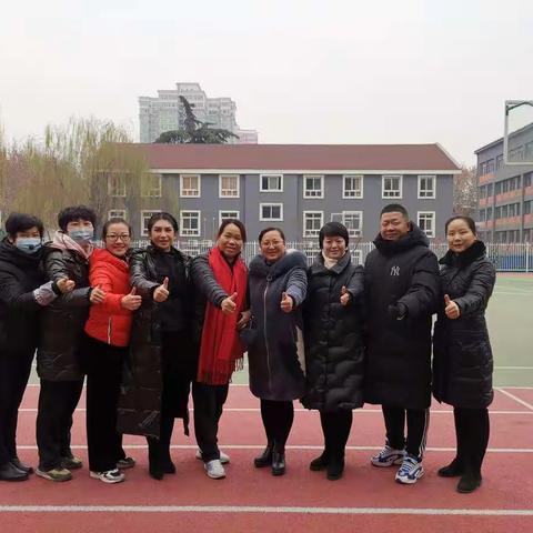 西安市第十二中学体育艺术周活动——弘扬拼搏精神，绽放最美自己