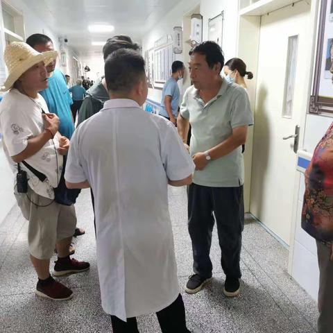 公益电影《高高山上一头牛》今天在我院开机拍摄